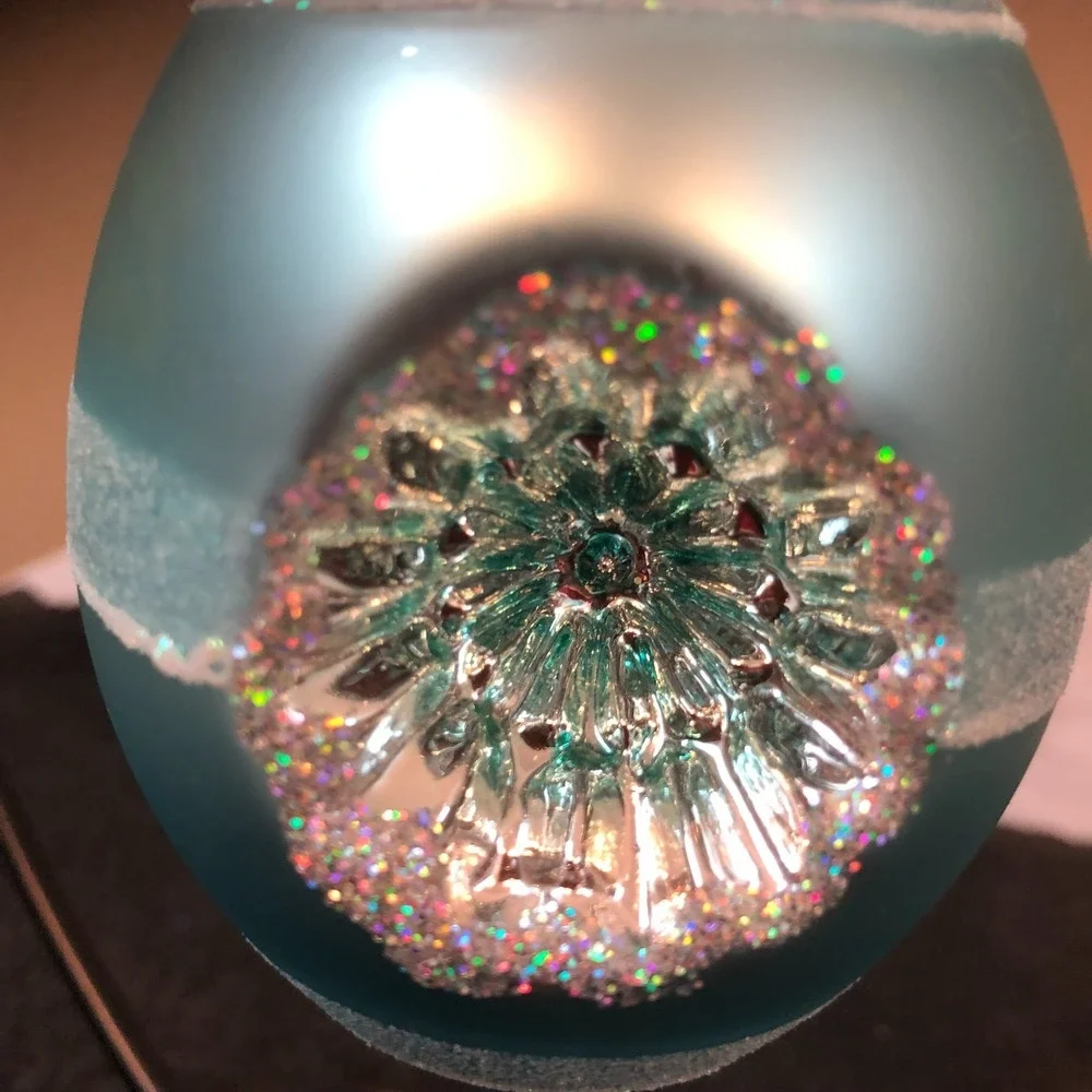 3 ~Vintage Teal Glass Ornaments Frosted White Glitter Snowflakes & Reflective 5